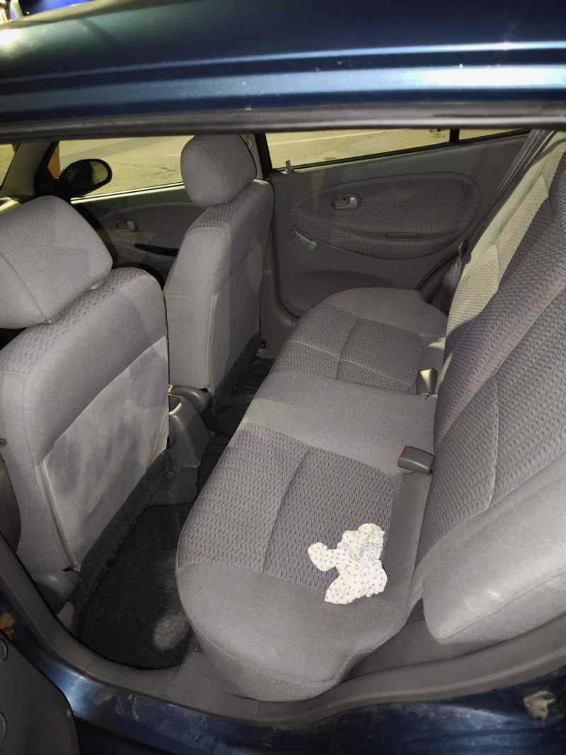 Kia Rio 1.3, снимка 12 - Автомобили и джипове - 52161338