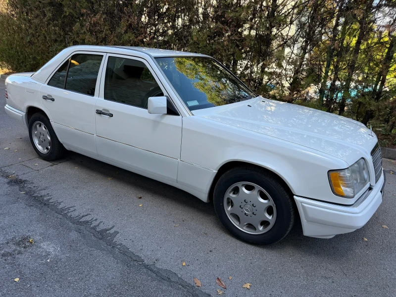 Mercedes-Benz 124 E 320, снимка 3 - Автомобили и джипове - 52511160