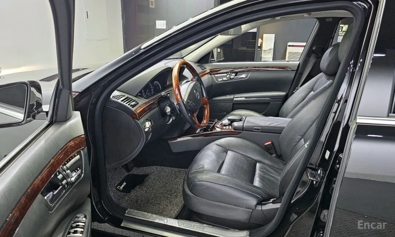 Mercedes-Benz S 500, снимка 10 - Автомобили и джипове - 52723429