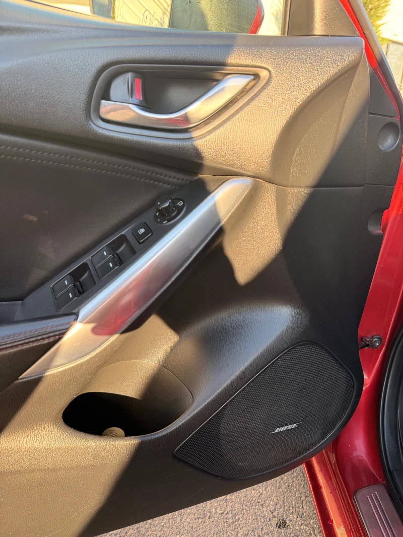 Mazda 6 2.2d Skyactiv, снимка 8 - Автомобили и джипове - 52791510