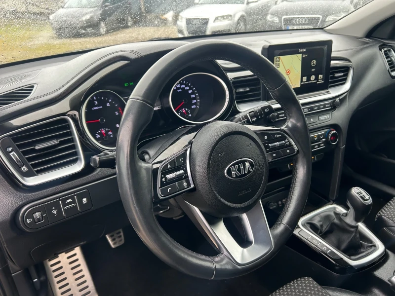 Kia Ceed 1.6crdi euro6, снимка 9 - Автомобили и джипове - 53311592