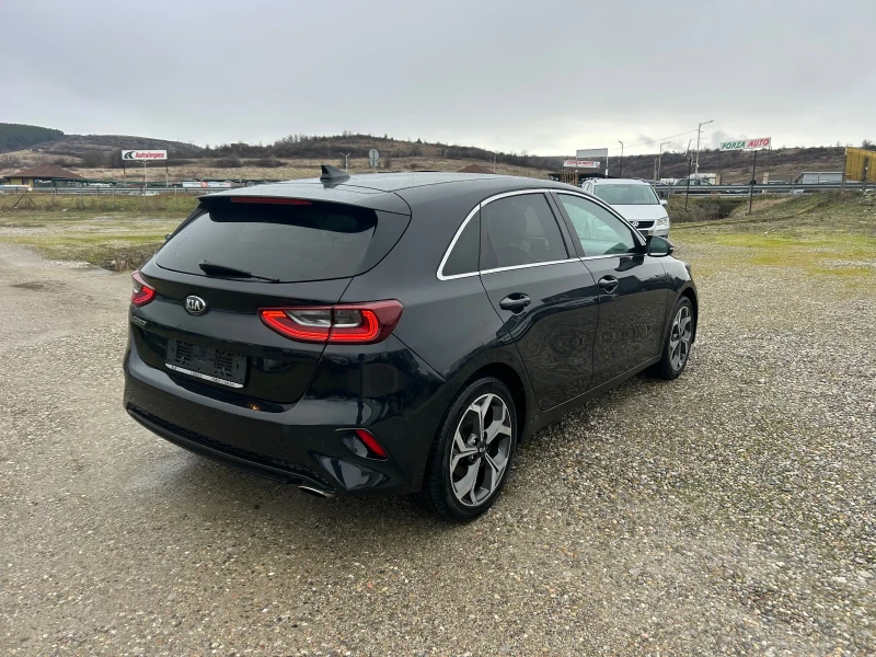 Kia Ceed 1.6crdi euro6, снимка 5 - Автомобили и джипове - 53311592