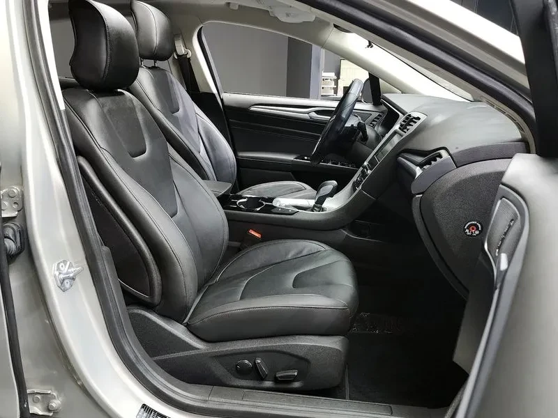 Ford Mondeo, снимка 11 - Автомобили и джипове - 52837655