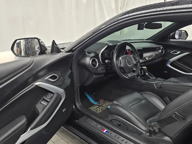 Chevrolet Camaro 6.2 - САМО 30% АВАНС, снимка 10 - Автомобили и джипове - 56224722