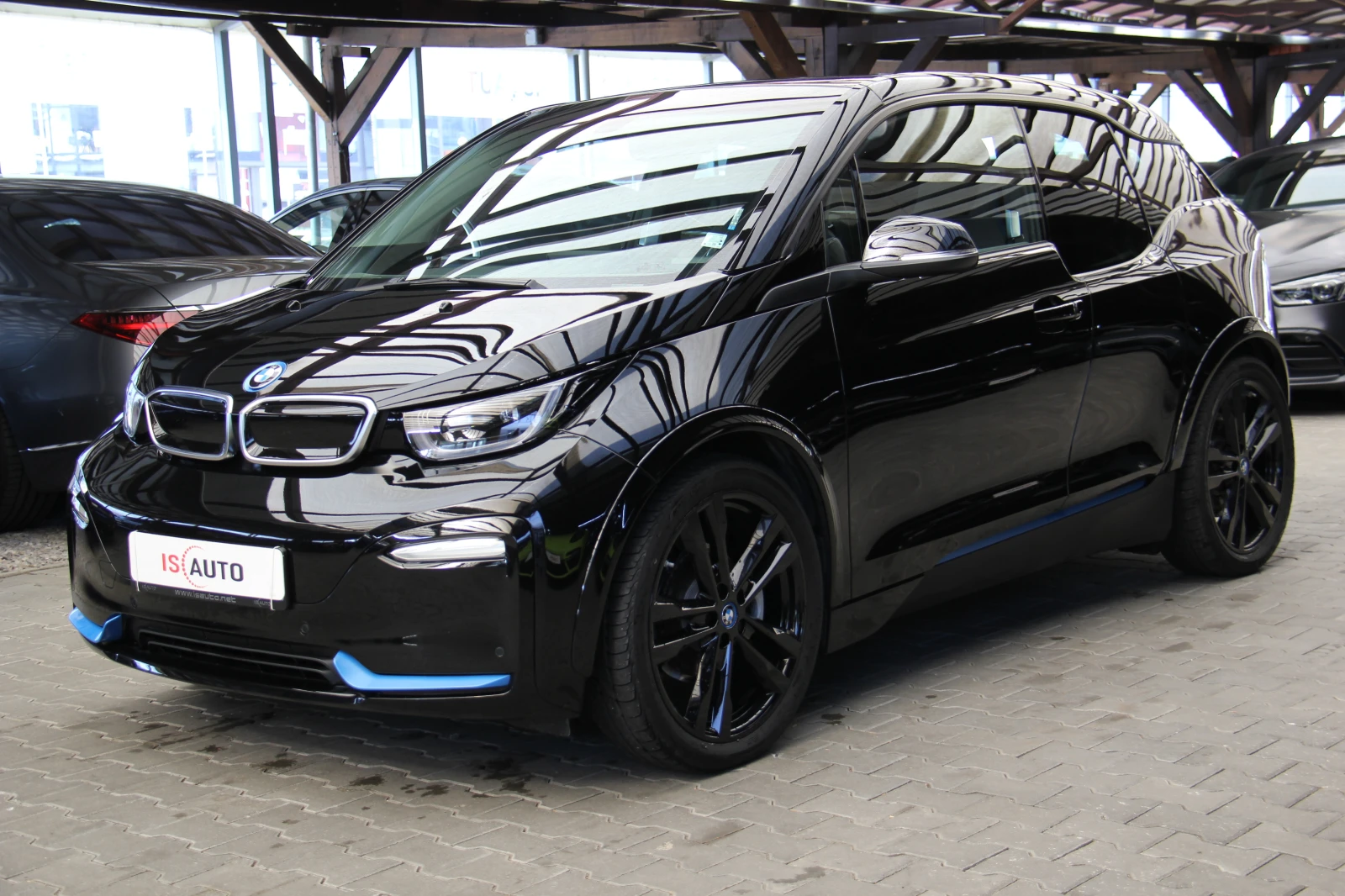 BMW i3 S/Sport/Navi/BMW LED/Black Edition - изображение 2