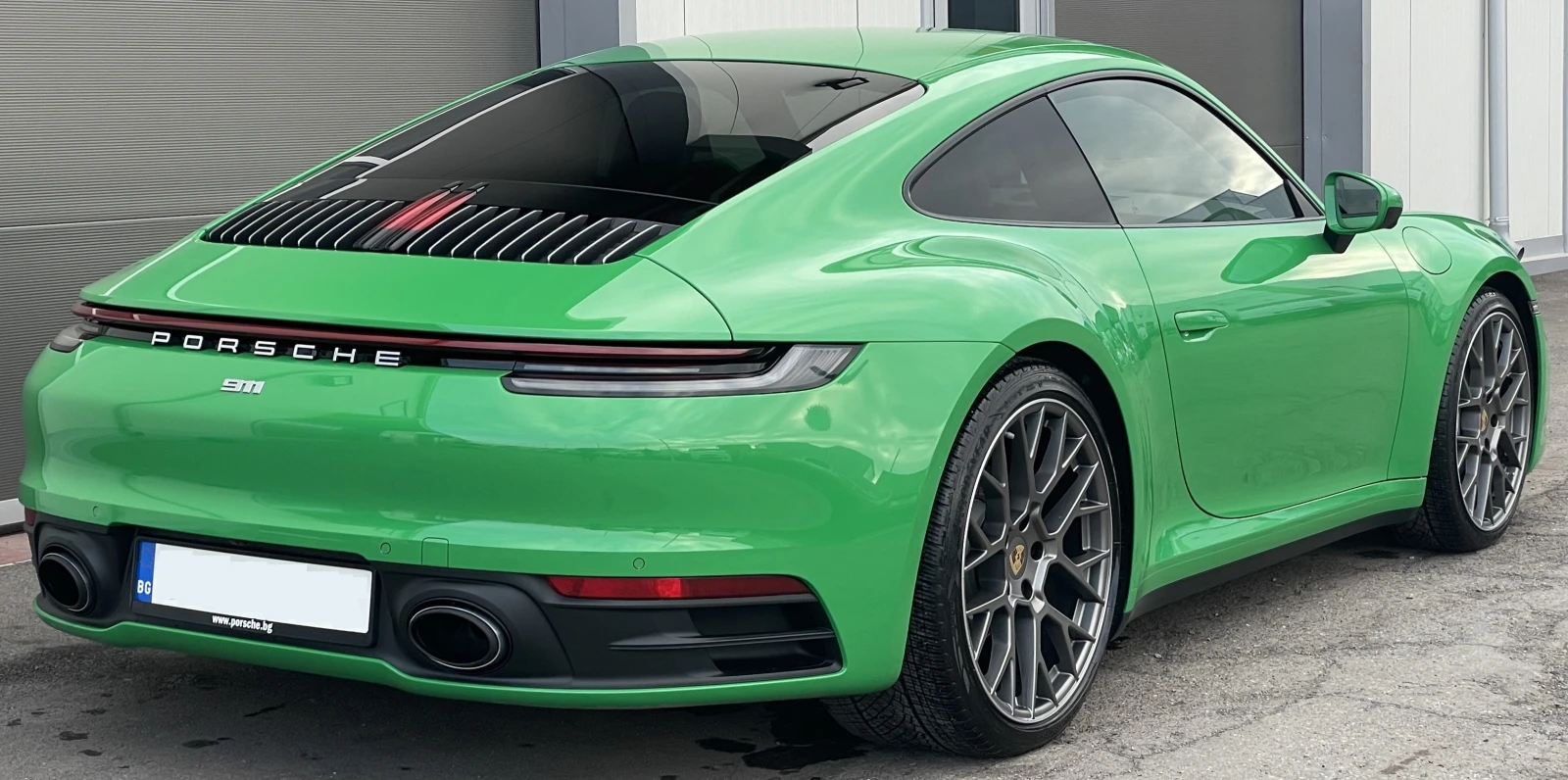 Porsche 911 Carrera 4 Гаранционен автомобил - изображение 5