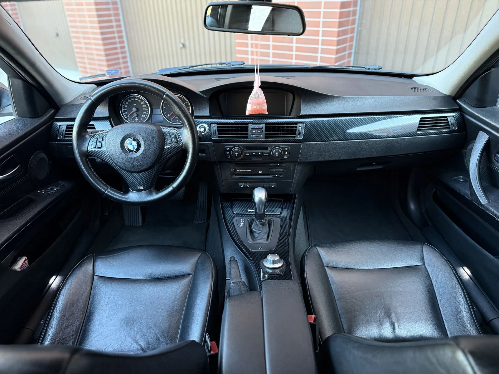 BMW 330  - изображение 8