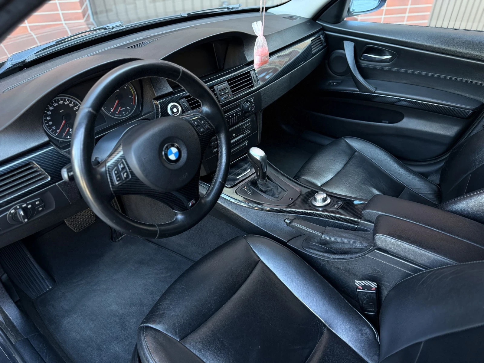 BMW 330  - изображение 6