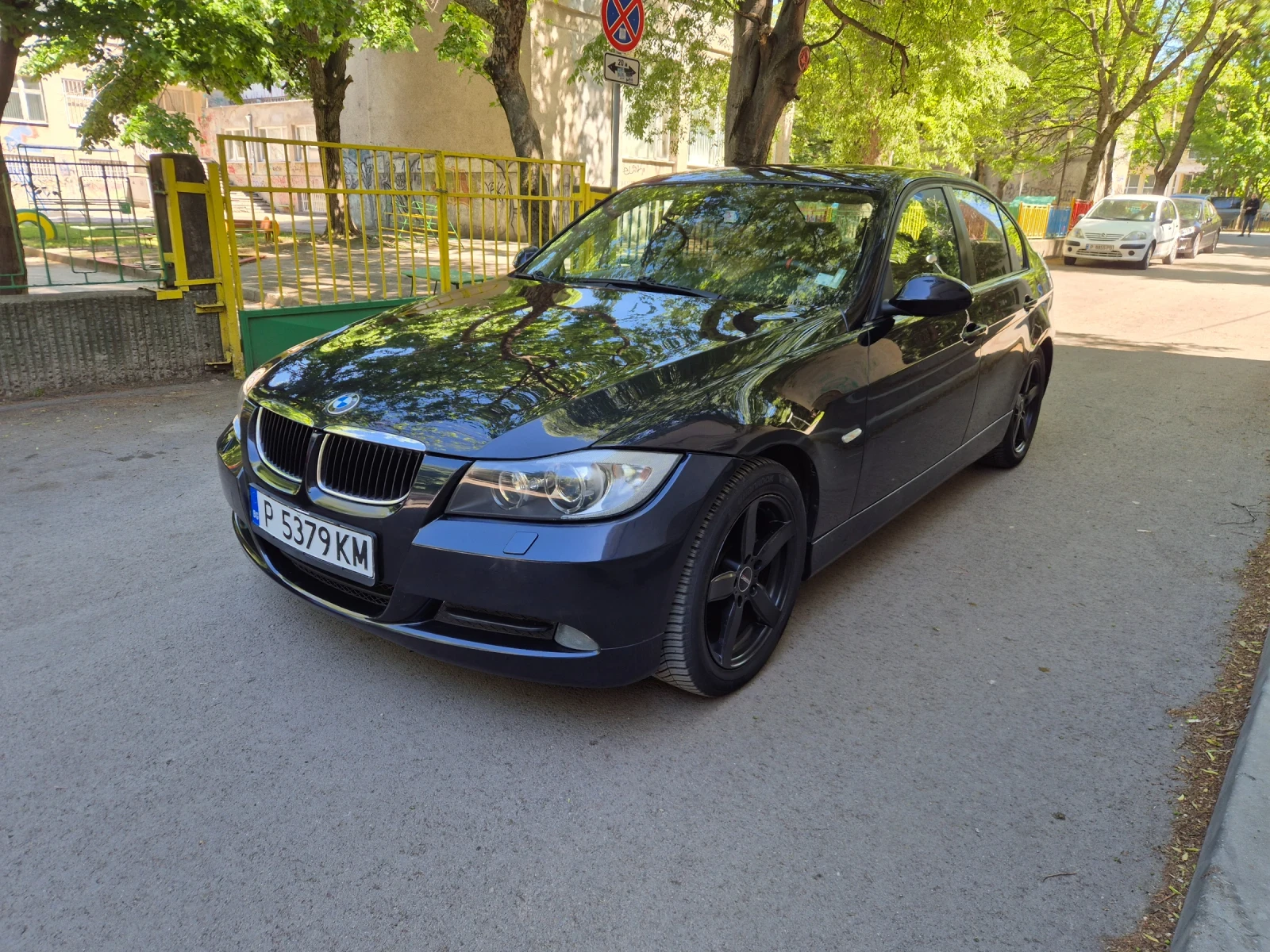 BMW 320  - изображение 2