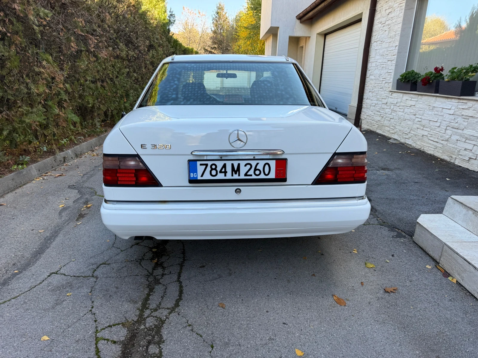 Mercedes-Benz 124 E 320 | Mobile.bg — изображение 2
