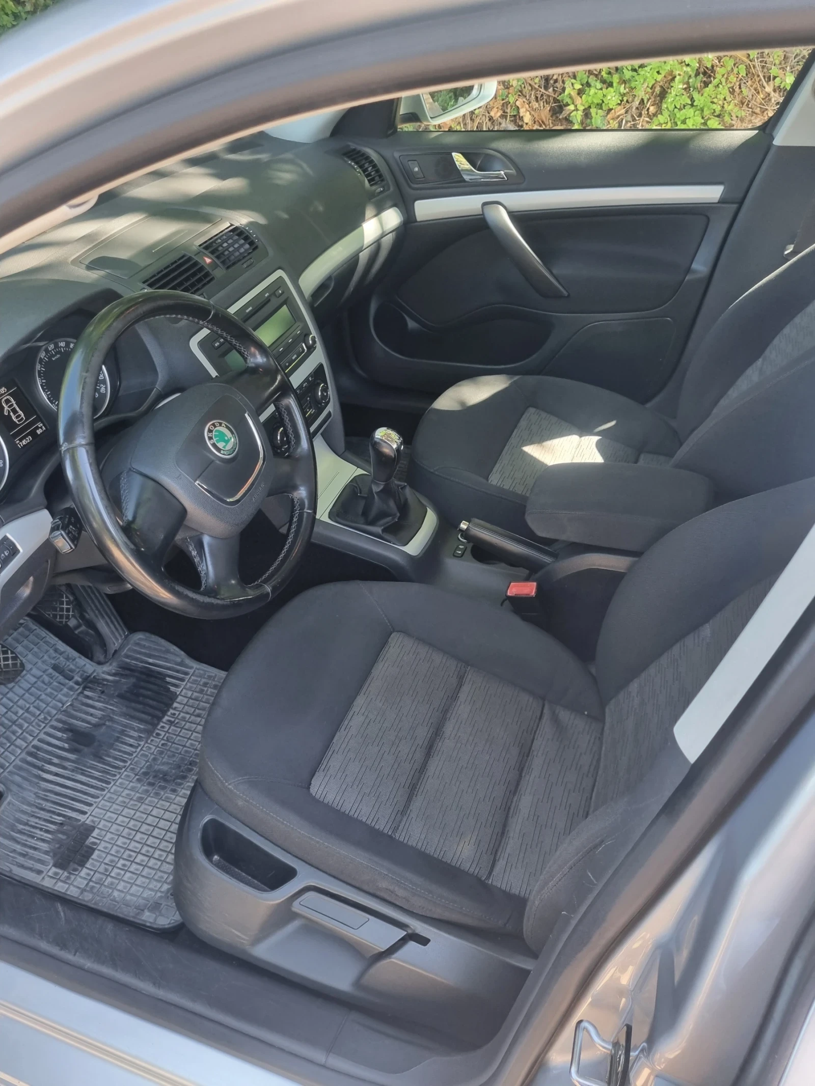 Skoda Octavia TSI 6 скорости 105 кс. - изображение 6