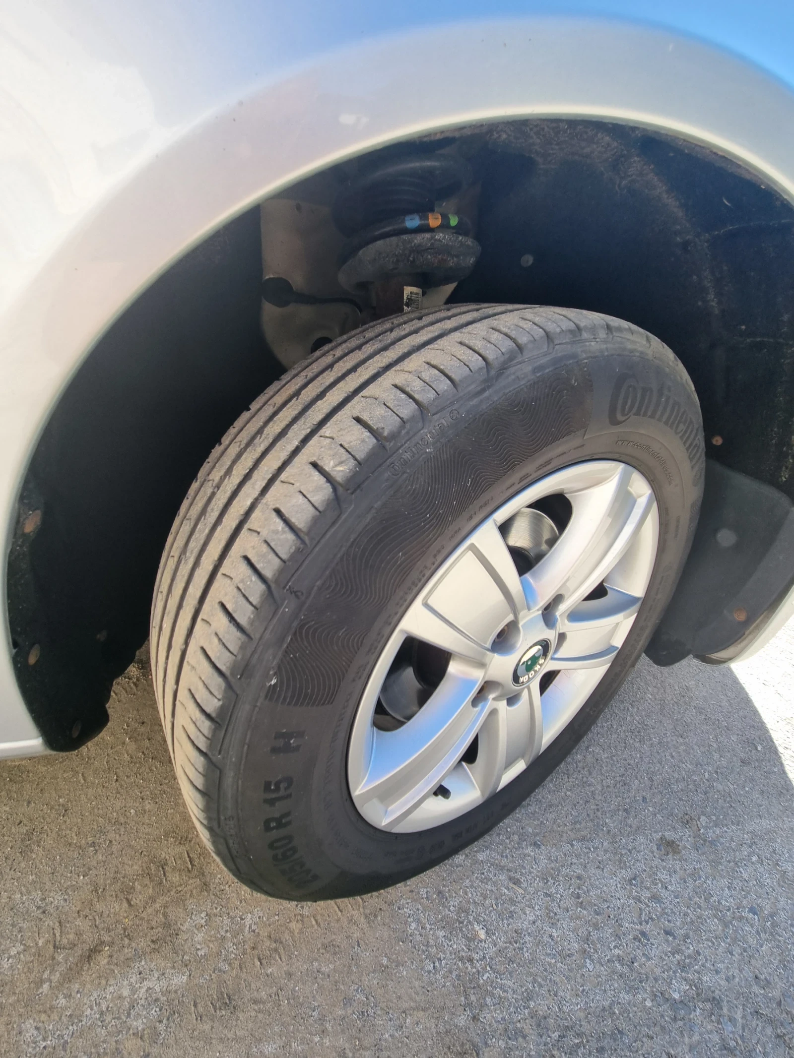 Skoda Octavia TSI 6 скорости 105 кс. - изображение 7