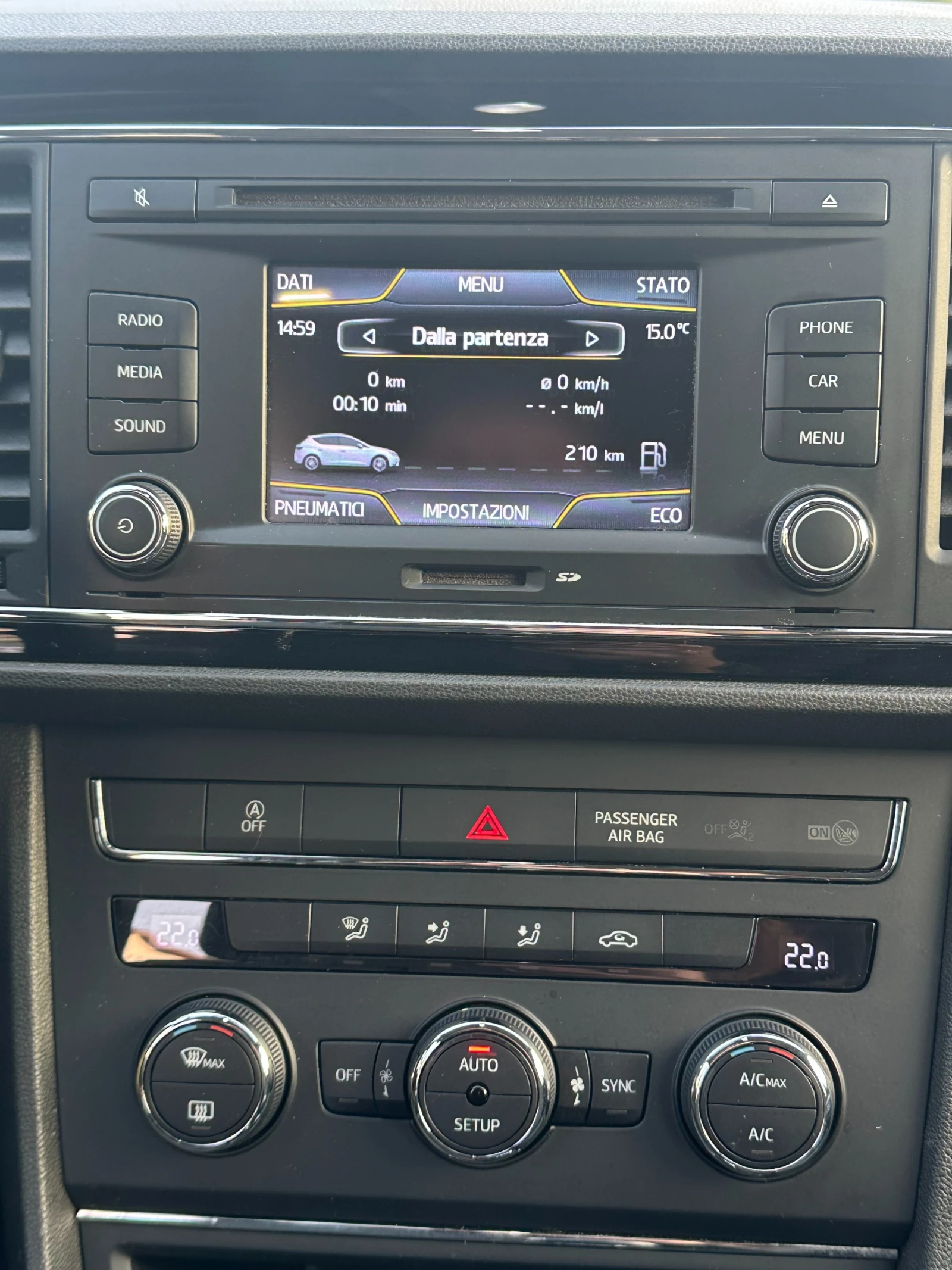 Seat Leon 1.6TDI-105k.s-FULL LED-EURO5B-KLIMATRONIK-PDC-2014 | Mobile.bg   15