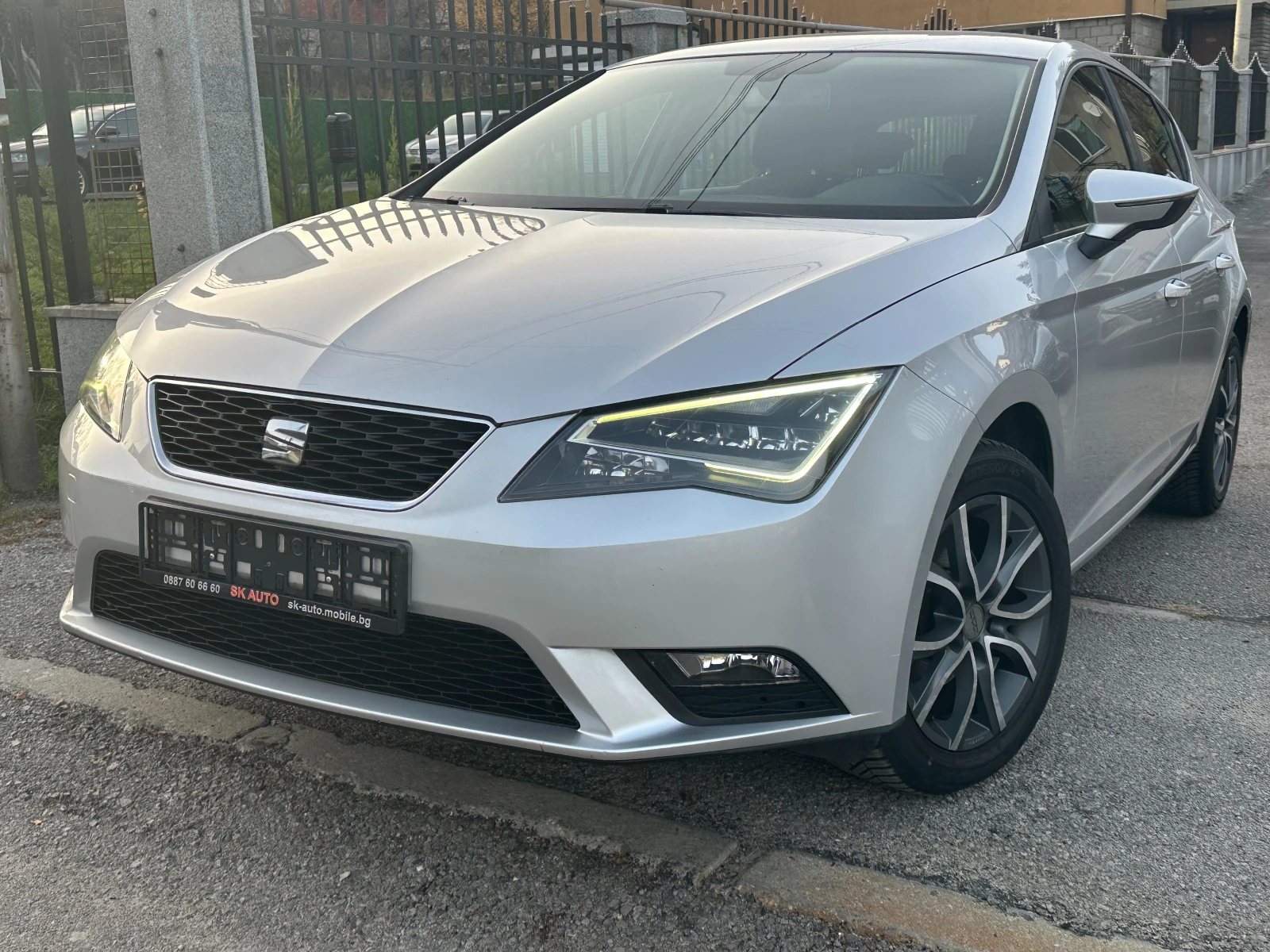 Seat Leon 1.6TDI-105k.s-FULL LED-EURO5B-KLIMATRONIK-PDC-2014 | Mobile.bg   1