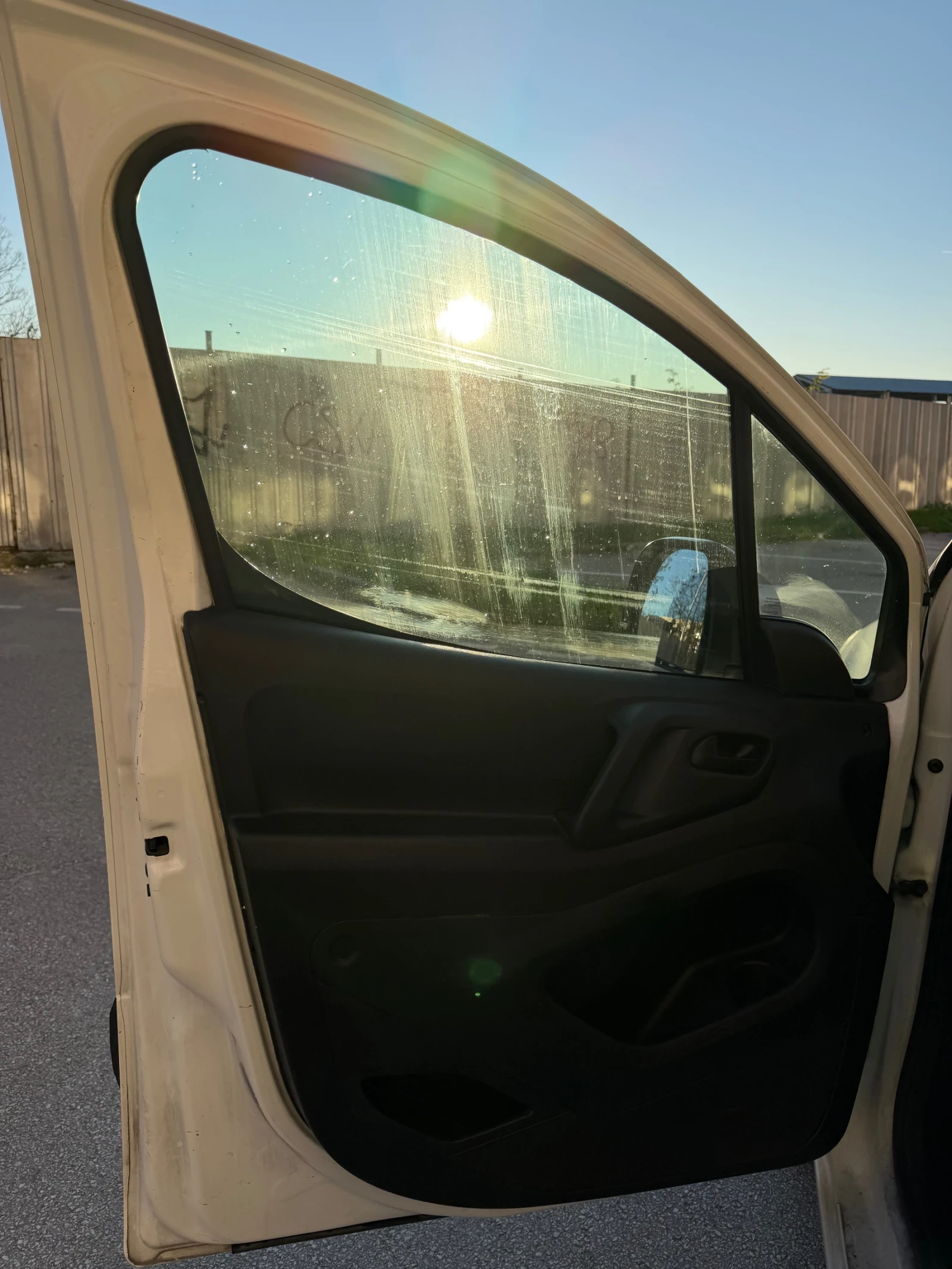 Citroen Berlingo Товарен - изображение 8