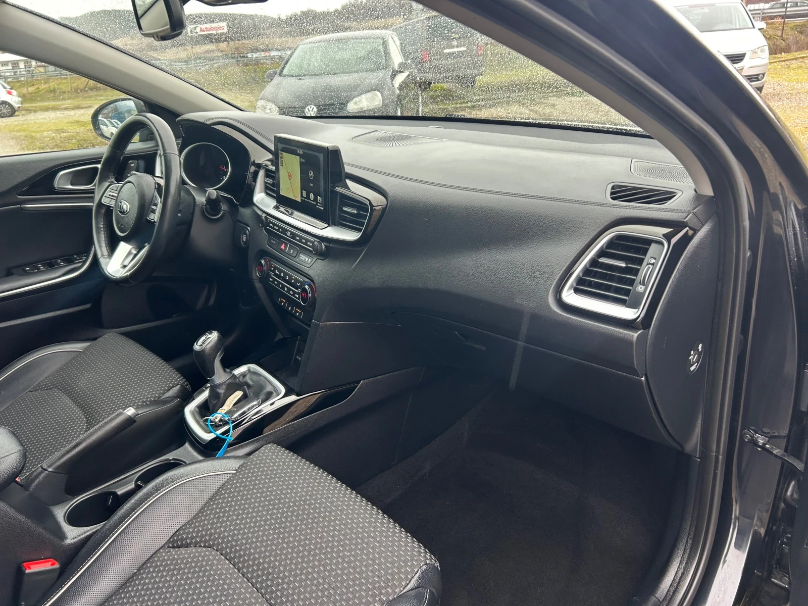 Kia Ceed 1.6crdi euro6 | Mobile.bg � ����������� 14