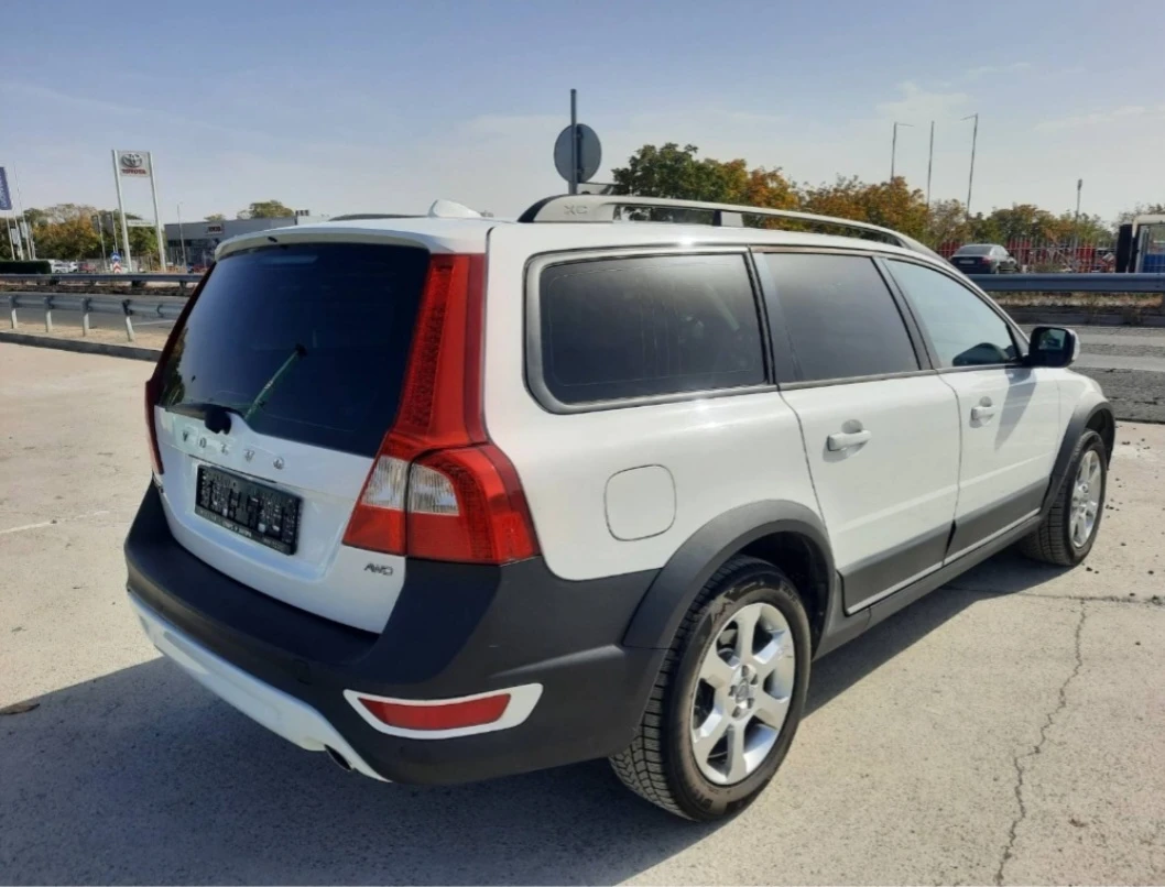Volvo Xc70 2.4 D5 Италия  - изображение 4