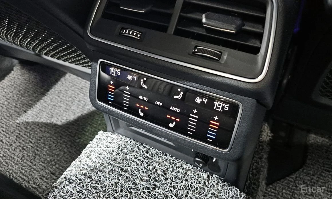 Audi A7 * PREMIUM* MATRIX* KEYLESS* КАМЕРА* 360* , снимка 13 - Автомобили и джипове - 54059202