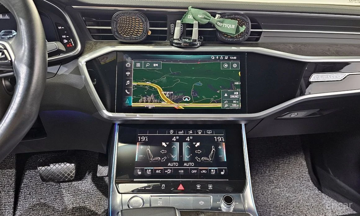 Audi A7 * PREMIUM* MATRIX* KEYLESS* КАМЕРА* 360* , снимка 7 - Автомобили и джипове - 54059202