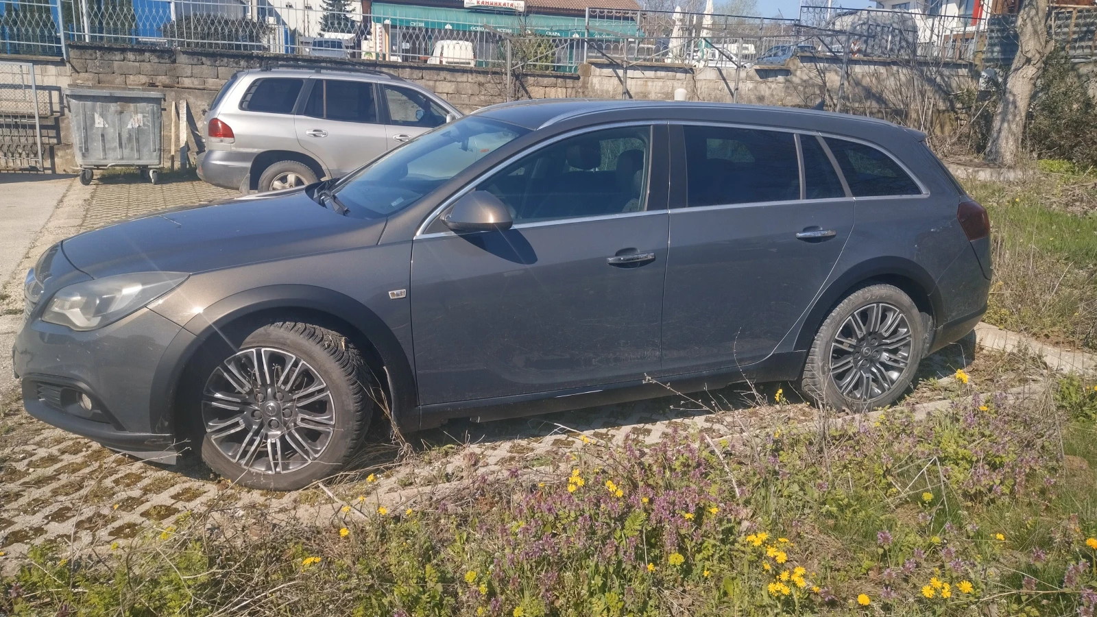 Opel Insignia Sport Tourer SW, снимка 7 - Автомобили и джипове - 54108638
