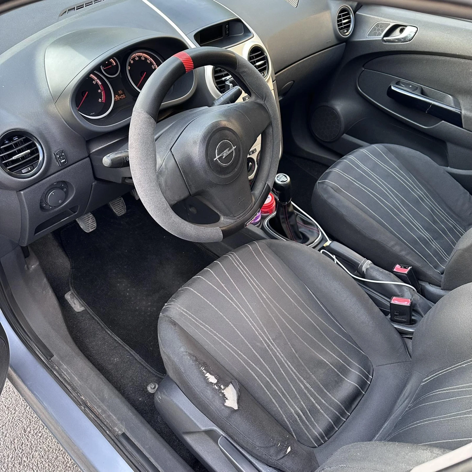 Opel Corsa 1.2 80 к.с. бензин-газ, снимка 7 - Автомобили и джипове - 54671623