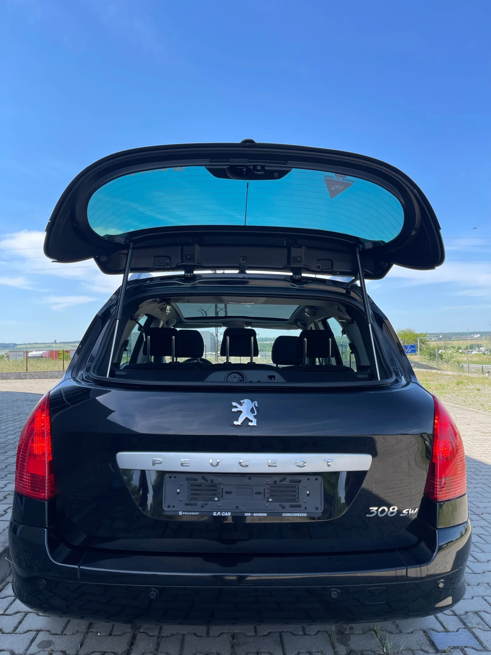 Peugeot 308 SW - 102000 km !!!, снимка 5 - Автомобили и джипове - 54742621