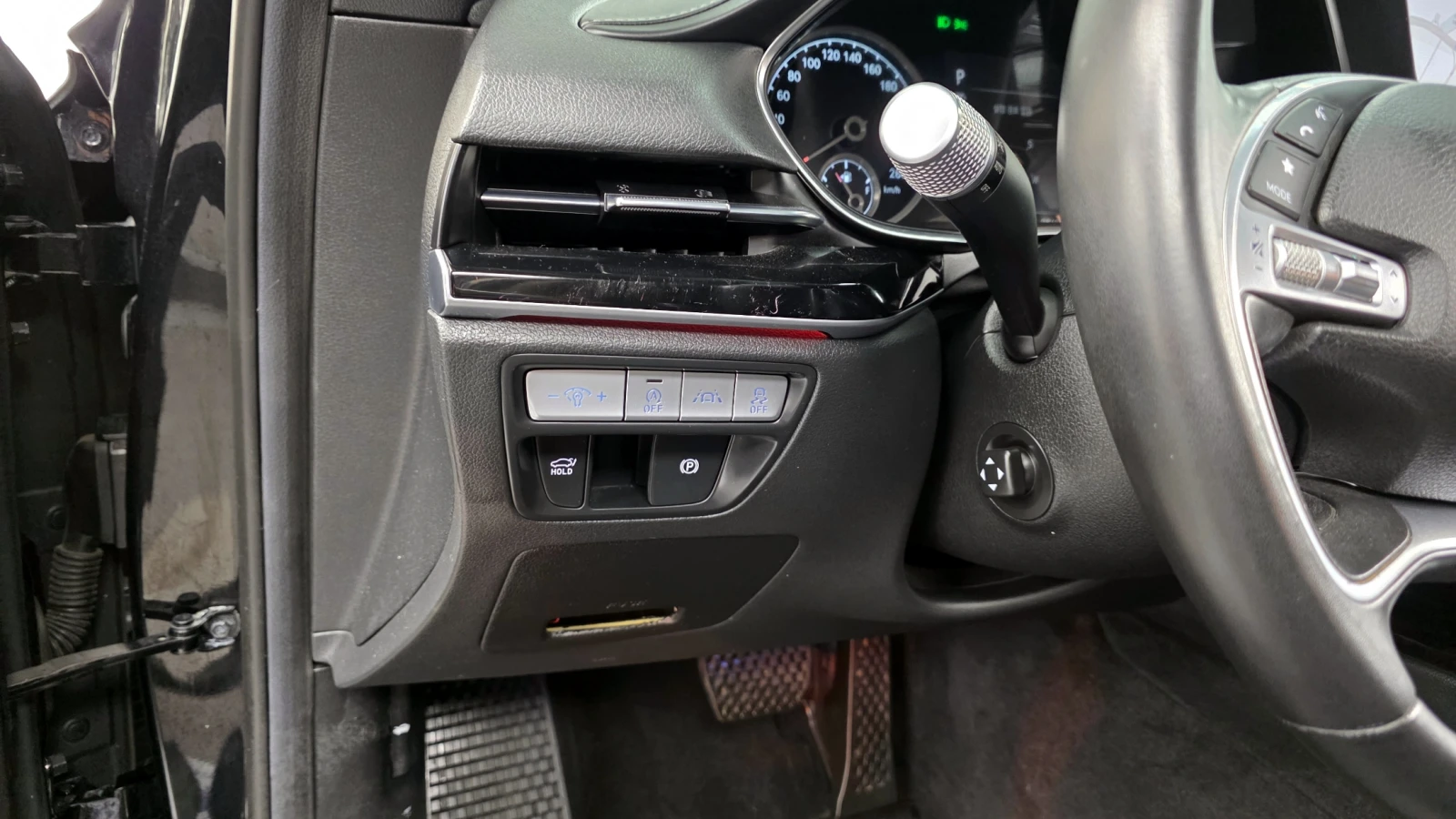 Genesis G80 Turbo AWD, снимка 9 - Автомобили и джипове - 54782076