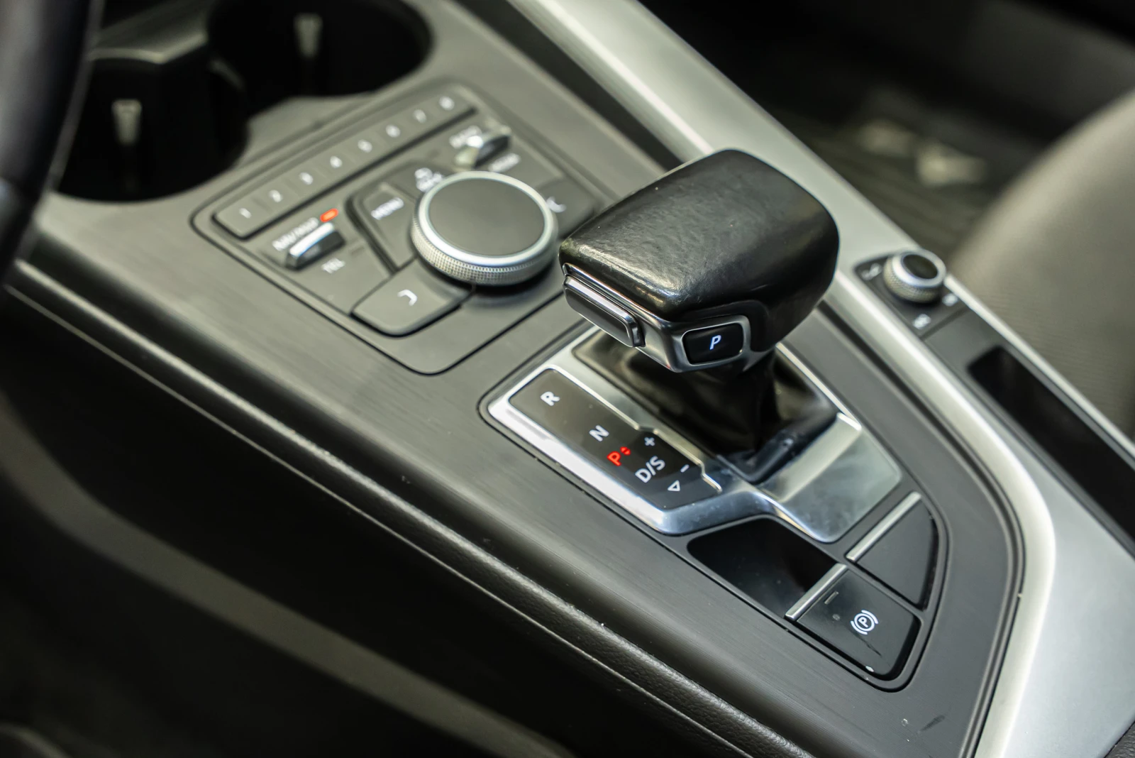 Audi A4 Avant 2.0 TDI | Mobile.bg � ����������� 8