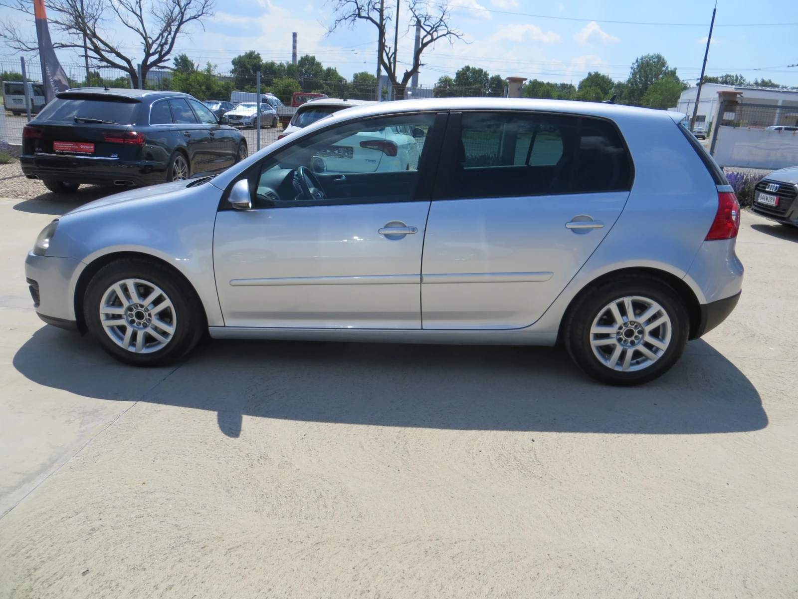 VW Golf 2.0TDI-GT-BMM-8 КЛАПАНА, снимка 7 - Автомобили и джипове - 55060711