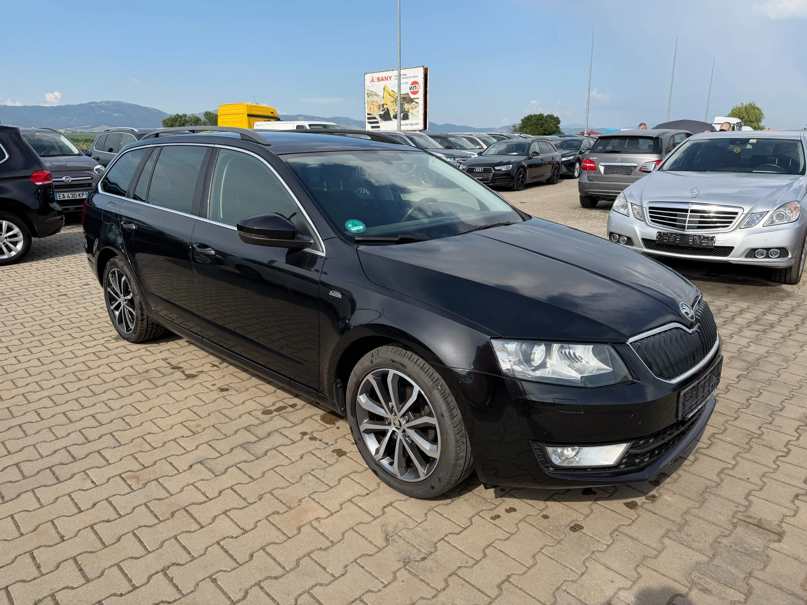 Skoda Octavia 1.6TDI NAVI EURO 6, снимка 4 - Автомобили и джипове - 55116188