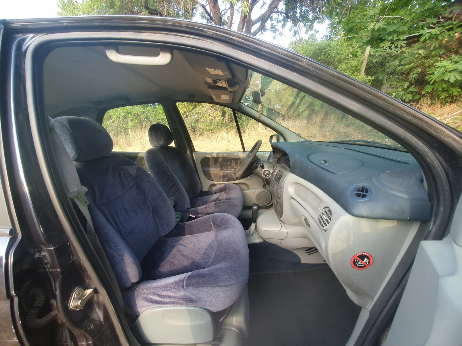 Renault Scenic, снимка 5 - Автомобили и джипове - 55450268