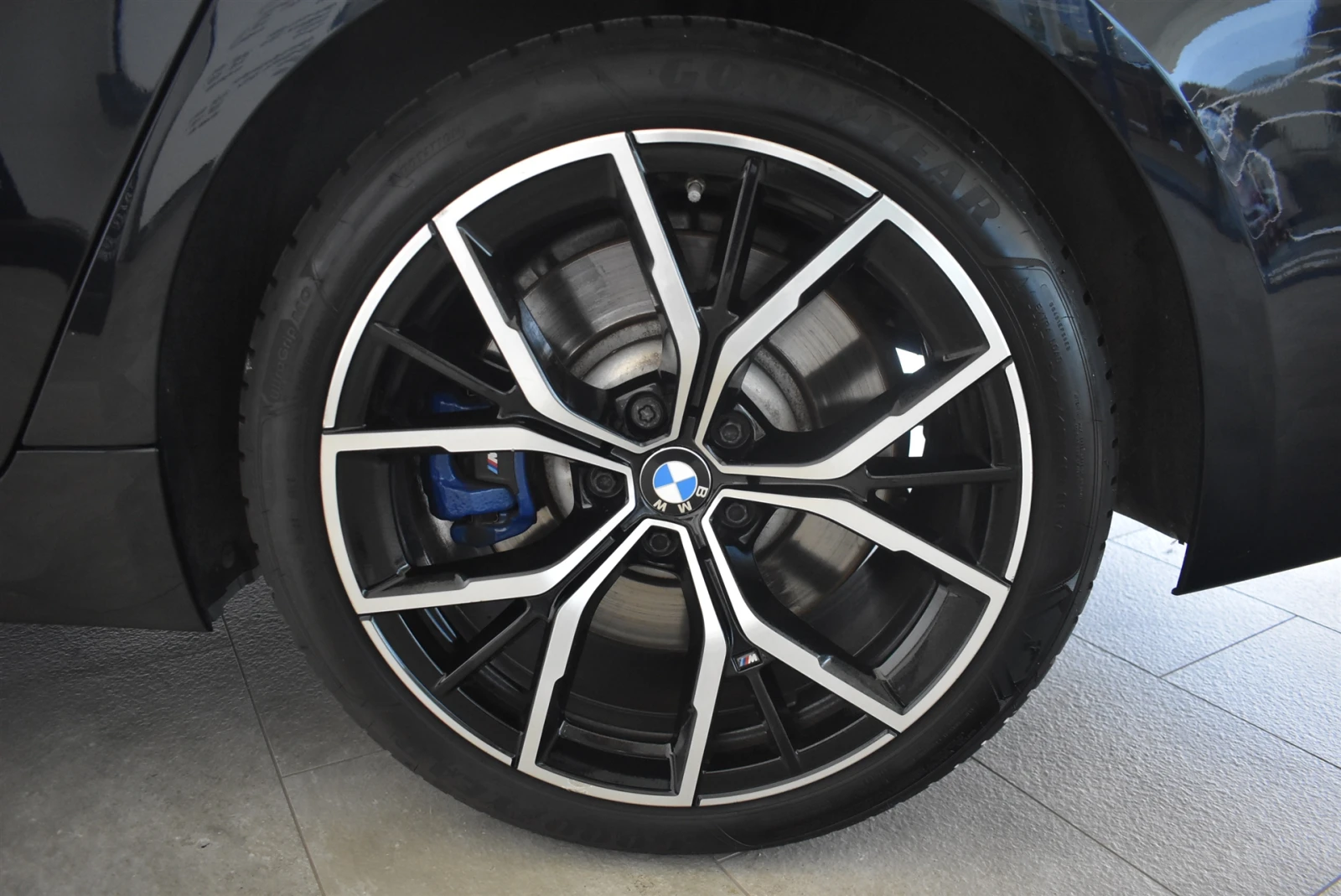 BMW 540 xDrive Sedan, снимка 5 - Автомобили и джипове - 55651221