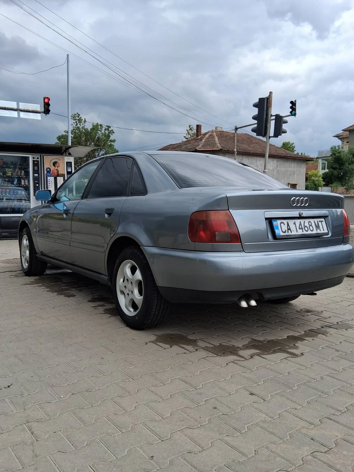Audi A4 1.9 TDI 90PS КЛИМАТРОНИК , снимка 4 - Автомобили и джипове - 55883325