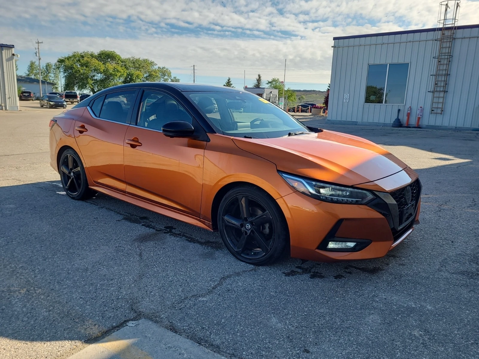 Nissan Sentra * SR * АВТОКРЕДИТ БЕЗ ПЪРВОНАЧАЛНА ВНОСКА* , снимка 2 - Автомобили и джипове - 55888971