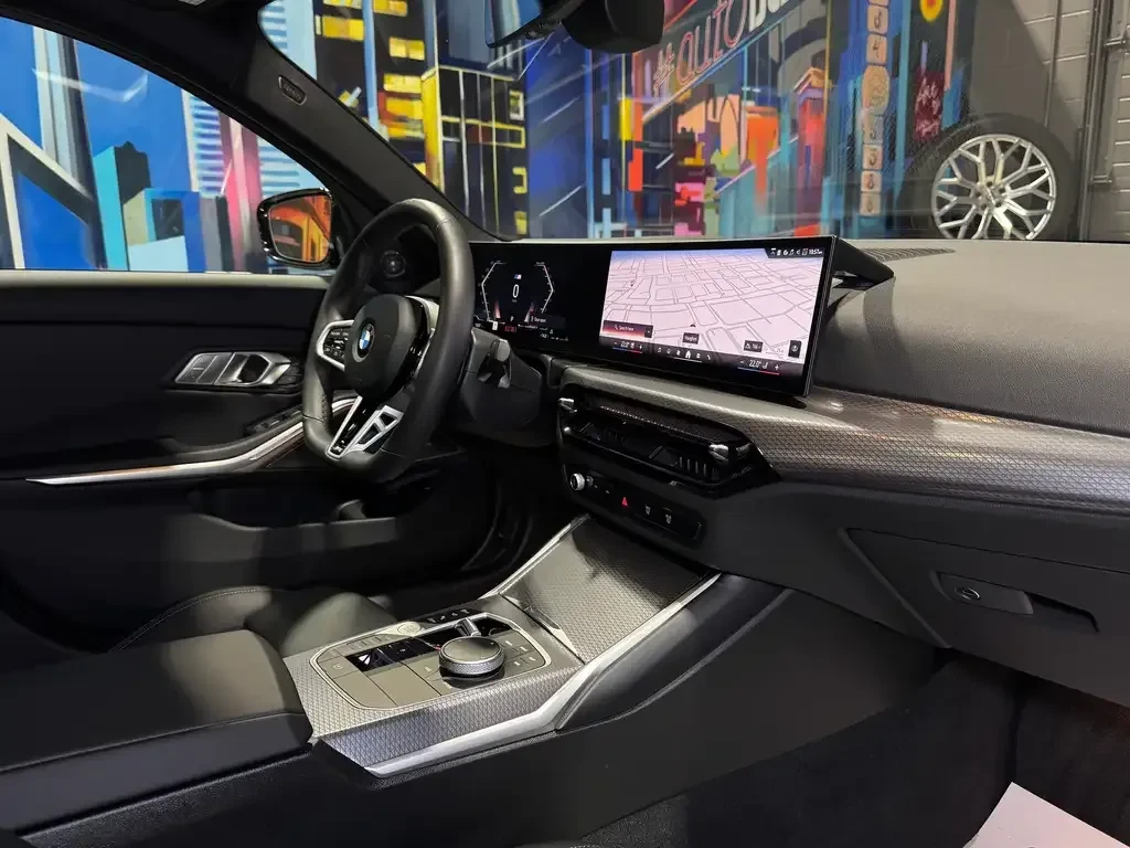 BMW 330 i xDrive M Sport | HUD | Harman/Kardon | 360 , снимка 6 - Автомобили и джипове - 56075118