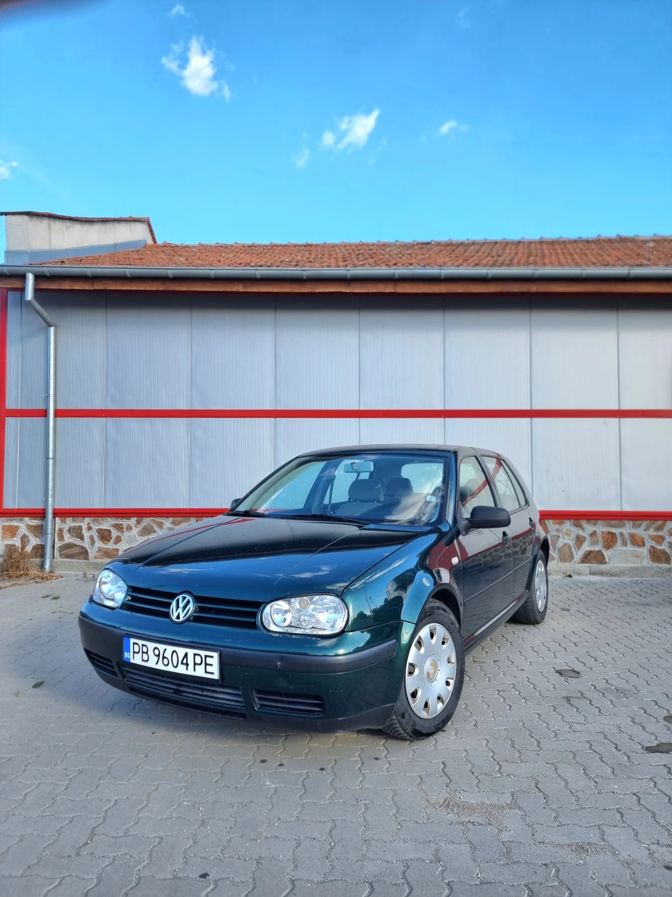 VW Golf 1.6, снимка 6 - Автомобили и джипове - 56336801