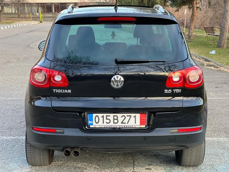 VW Tiguan 4x4/ПАНОРАМА/DSG/ПОДГРЕВ, снимка 4 - Автомобили и джипове - 48839032