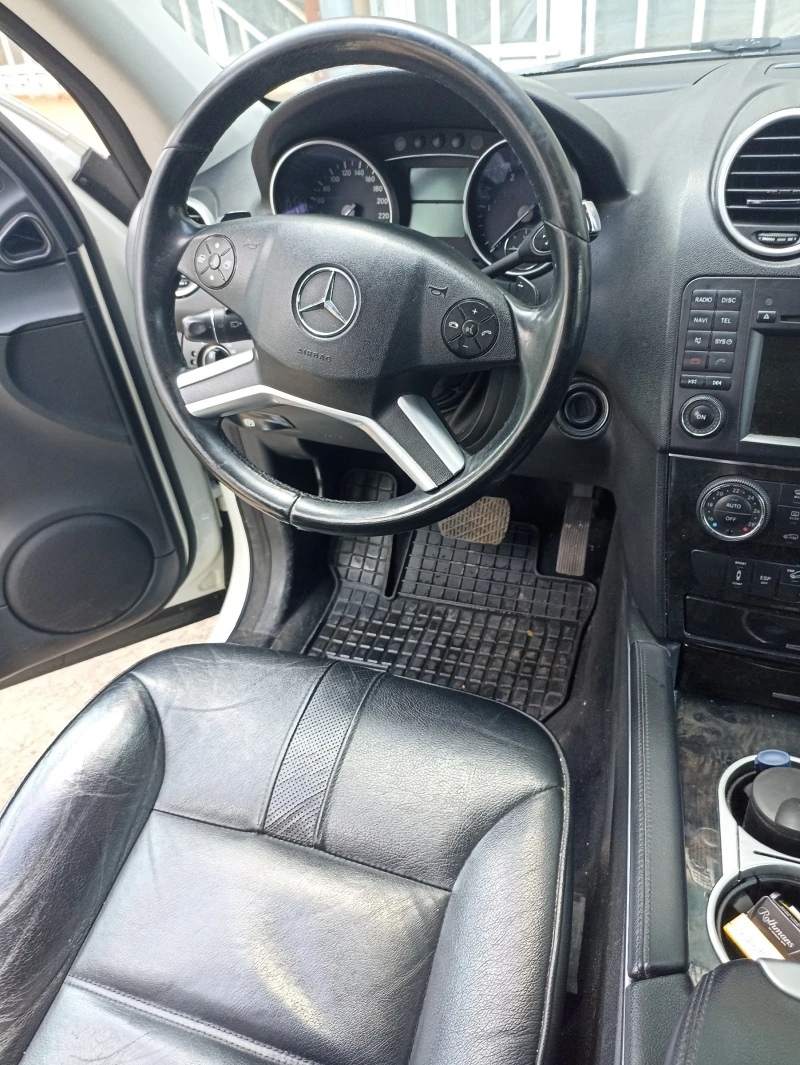 Mercedes-Benz ML 350 4 Matic 7G-TR, снимка 9 - Автомобили и джипове - 52473096