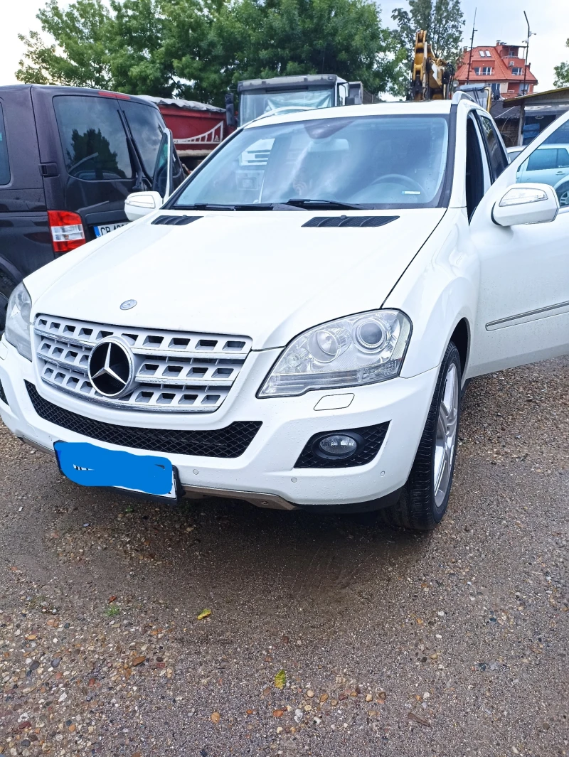 Mercedes-Benz ML 350 4 Matic 7G-TR, снимка 8 - Автомобили и джипове - 52473096
