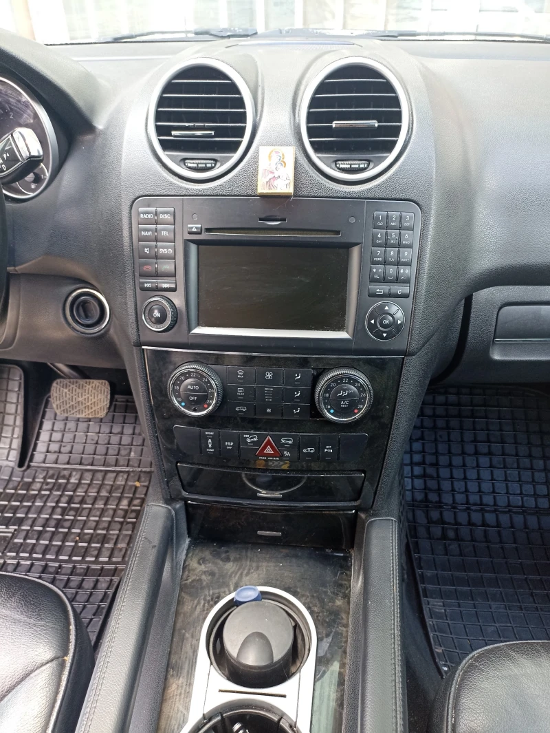 Mercedes-Benz ML 350 4 Matic 7G-TR, снимка 10 - Автомобили и джипове - 52473096