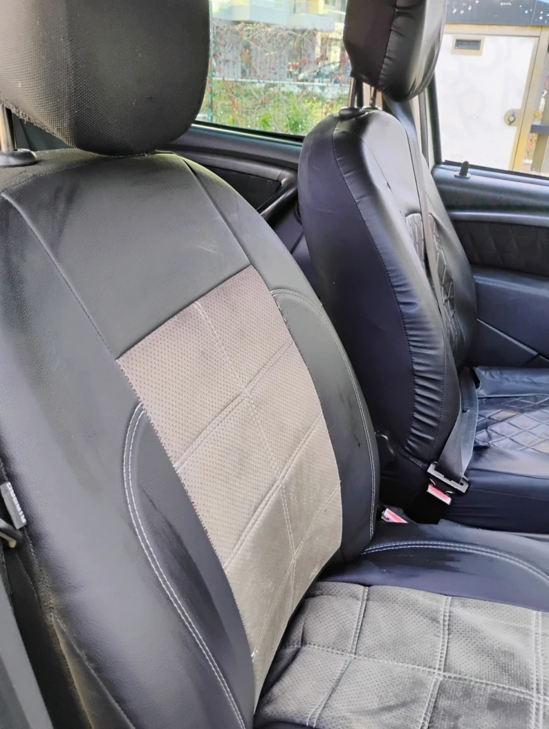 Dacia Duster, снимка 8 - Автомобили и джипове - 52434132