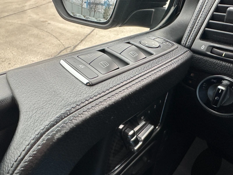 Mercedes-Benz G 55 AMG 5.5i 388 к.с. 4matic, снимка 16 - Автомобили и джипове - 52663649