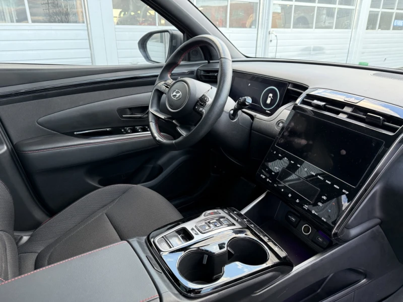 Hyundai Tucson Hybrid N Line, снимка 5 - Автомобили и джипове - 52693942