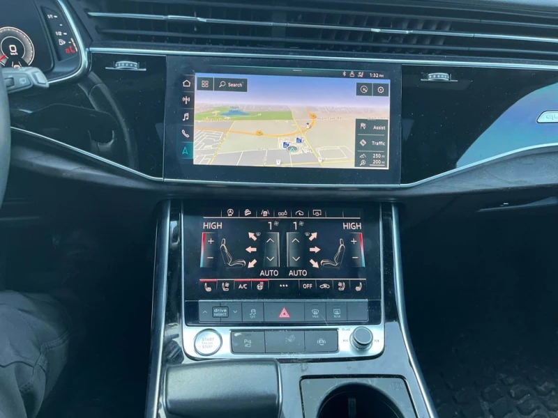 Audi Q8 2019 QUATTRO * ДИСТРОНИК * ОБДУХВАНЕ * 360 * , снимка 9 - Автомобили и джипове - 53038224