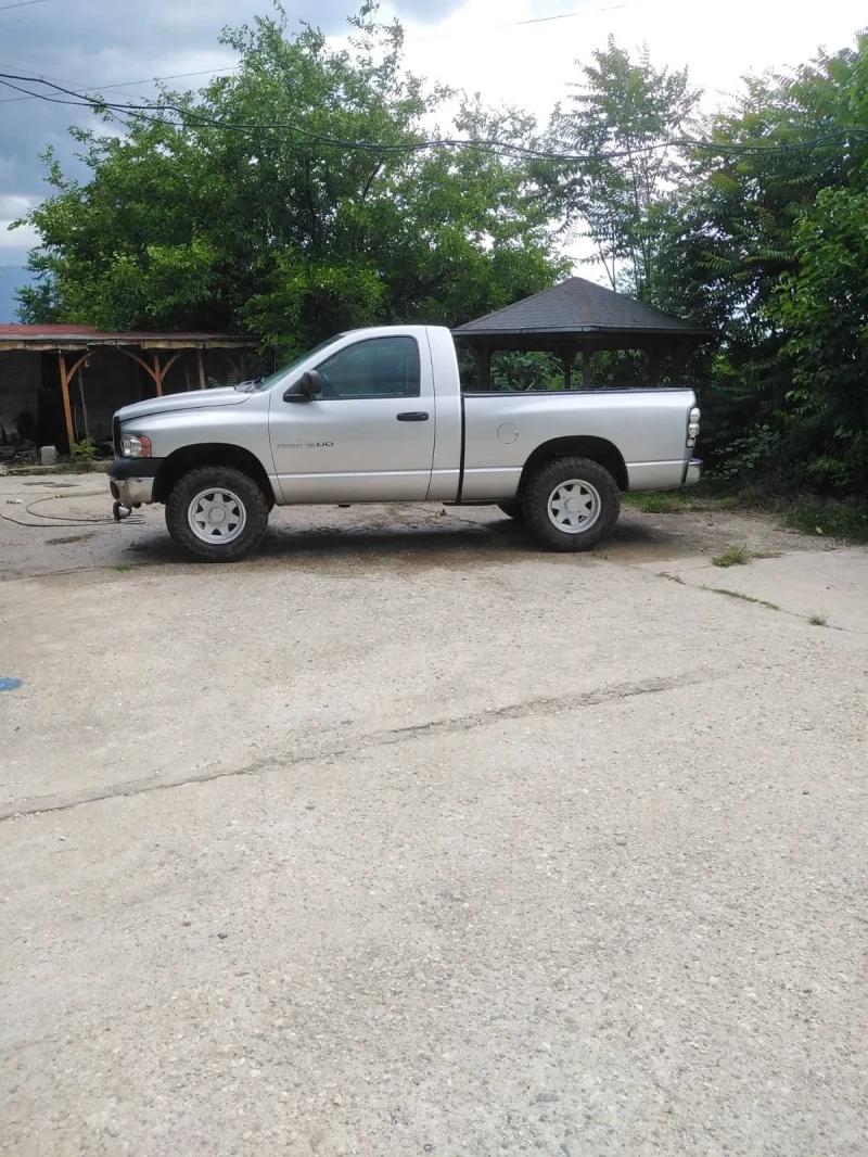 Dodge RAM 1500, снимка 7 - Автомобили и джипове - 53205329