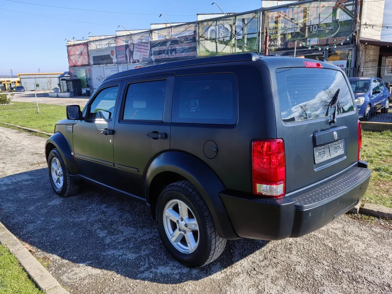Dodge Nitro 2.8crd 4x4 177ps, снимка 6 - Автомобили и джипове - 53496917