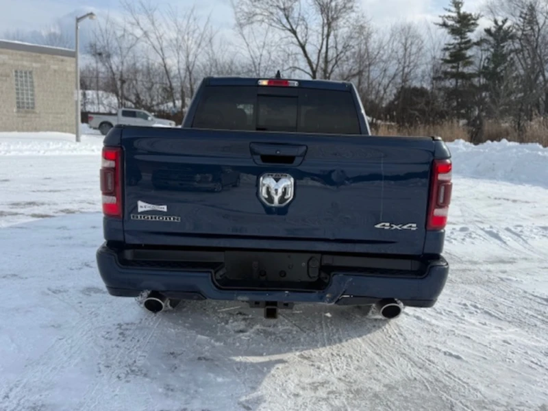 Dodge RAM 1500 Big Horn 4x4 Crew Cab 5'7" Box, снимка 9 - Автомобили и джипове - 53599551