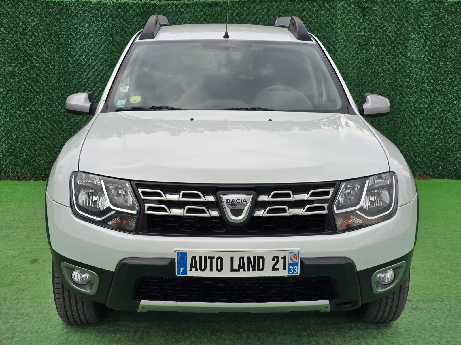 Dacia Duster 1.5dci* 109кс* НАВИГАЦИЯ* 125000км*  - изображение 2