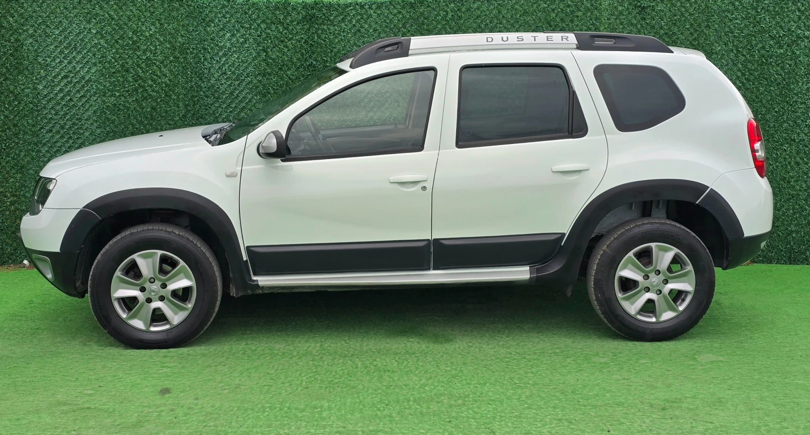Dacia Duster 1.5dci* 109кс* НАВИГАЦИЯ* 125000км*  - изображение 6