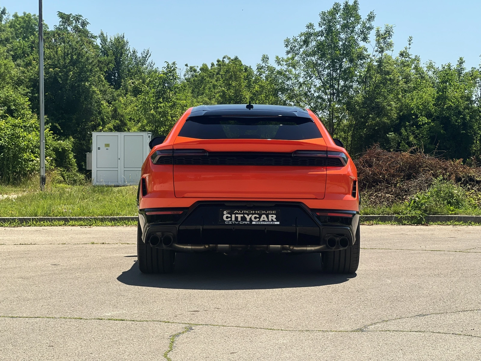 Lamborghini Urus SE / CARBON-CERAMIC / B&O / HEAD-UP/ NIGHT VISION, снимка 5 - Автомобили и джипове - 54958302